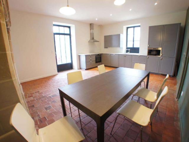 Location maison 5 pièces Montreuil sur Maine 49