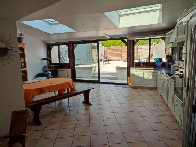 Location maison 5 pièces Noyers Bocage 14