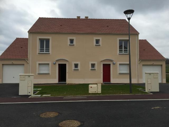 Location maison 5 pièces VALDIVIENNE 106m² à 705.35€/mois CDC Habitat