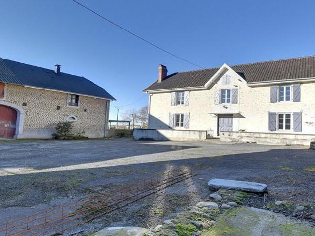 Location Maison 64420, ANDOINS france