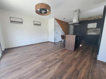 Location Maison 64m² ST PIERRE EN FAUCIGNY 74800