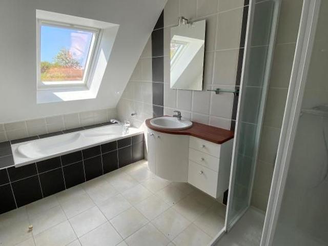 Location Maison 6 pièces 107m² BARNEVILLE CARTERET 50270