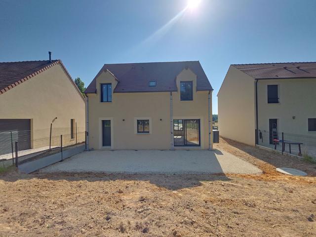Location Maison 6 pièces 103m²