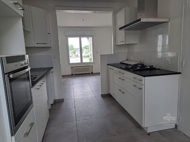 Location Maison 6 pièces 103m²