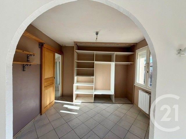 Location Maison 6 pièces 114m² BRESSOLS 82710