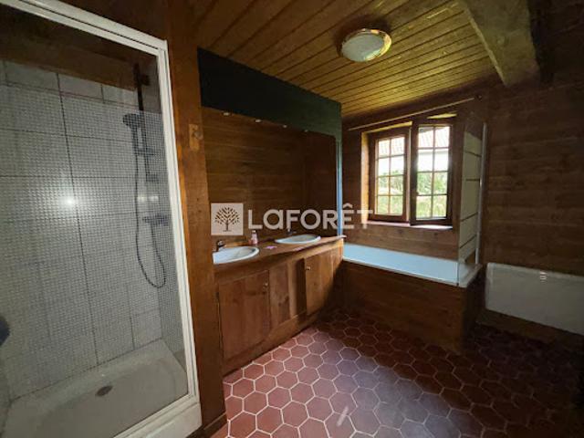 Location Maison 6 pièces 115.4 m2 Cavron Saint Martin