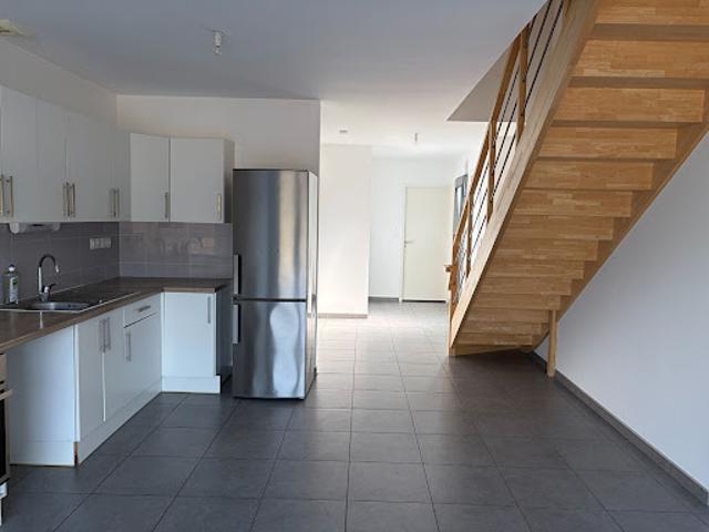 Location Maison 6 pièces 115.63 m2 Trelaze