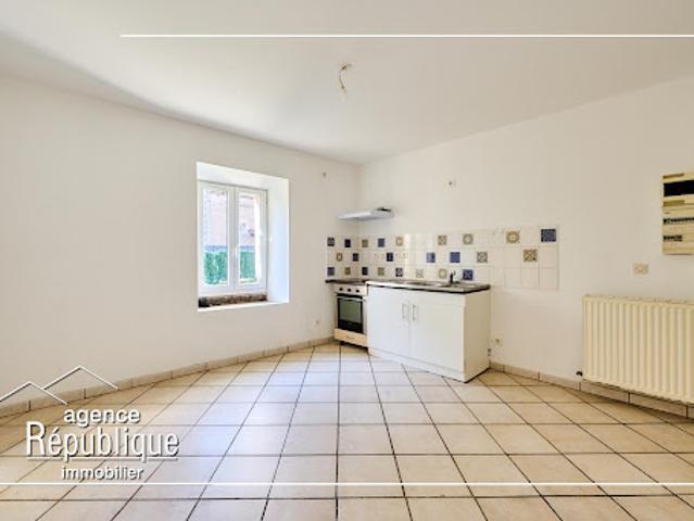 Location Maison 6 pièces 115.73 m2 Chaignay