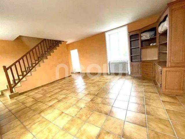 Location Maison 6 pièces 110m² COGNY 69640