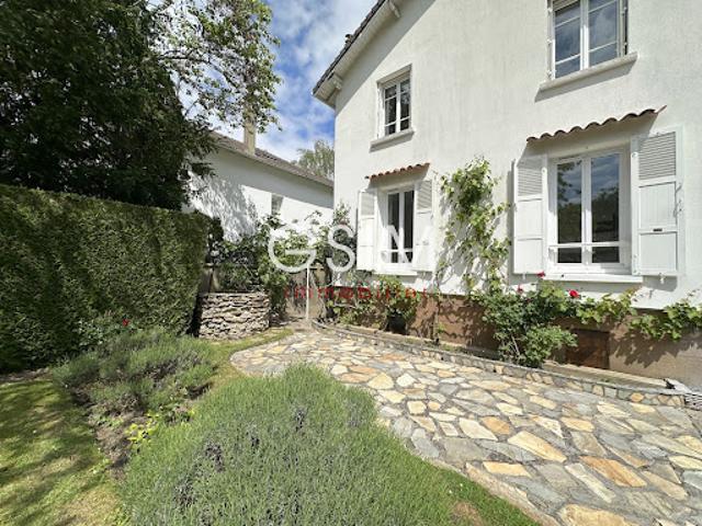 Location Maison 6 pièces 112 m2 Vaucresson