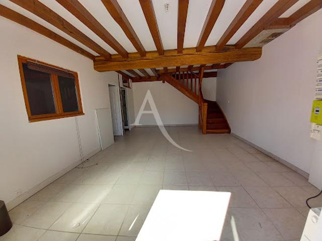 Location Maison 6 pièces 113.97 m2 Villers en Arthies