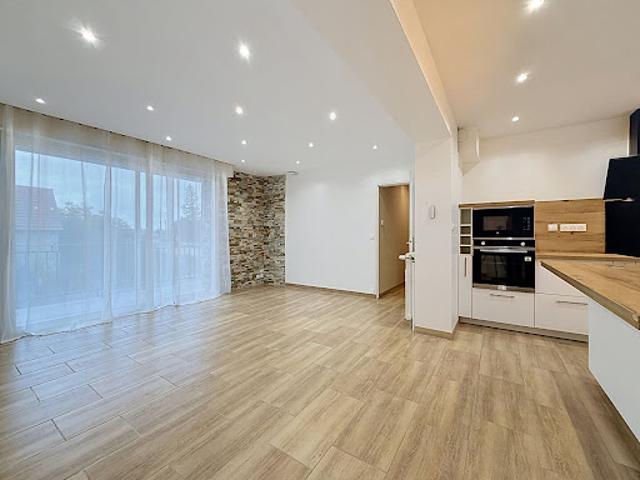 Location Maison 6 pièces 124.23 m2 Vineuil