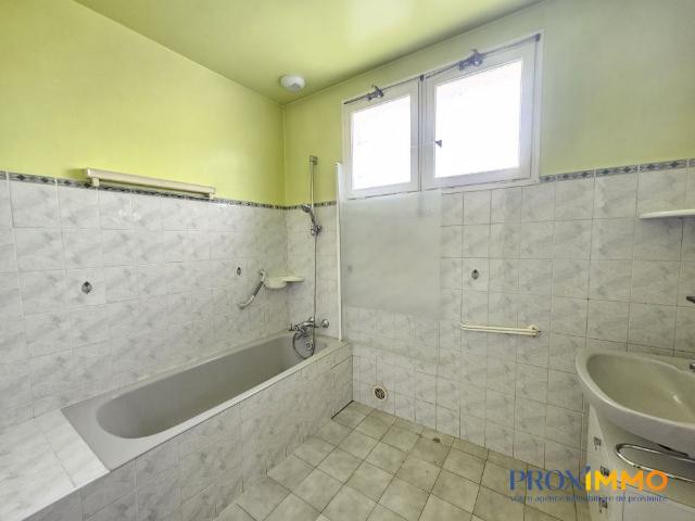Location Maison 6 pièces 124m² APPRIEU 38140