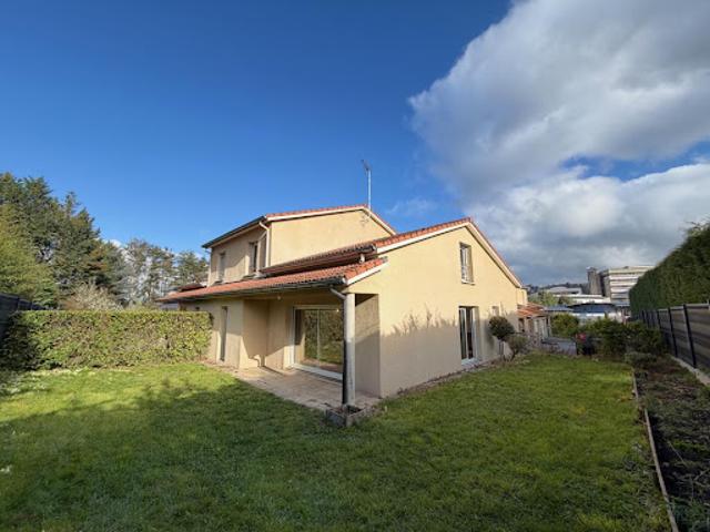 Location Maison 6 pièces 127 m2 Saint Priest en Jarez