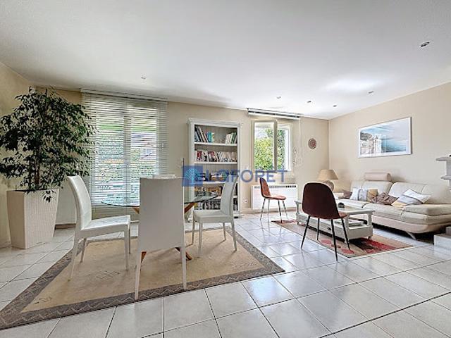Location Maison 6 pièces 120 m2 Morangis