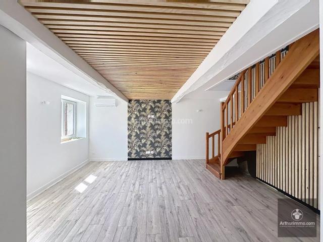 Location Maison 6 pièces 120 m2 à Briennon