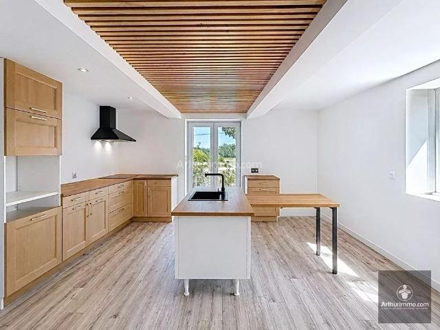 Location Maison 6 pièces 120 m2 à Briennon