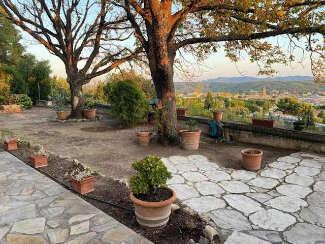 Location Maison 6 pièces 122.86 m2 Aix en Provence
