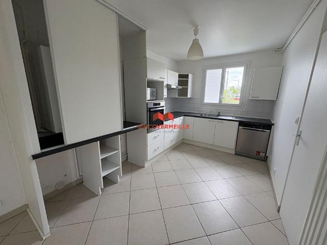 Location Maison 6 pièces 122m²