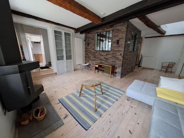 Location Maison 6 pièces 139 m2 Saint Genis les Ollières