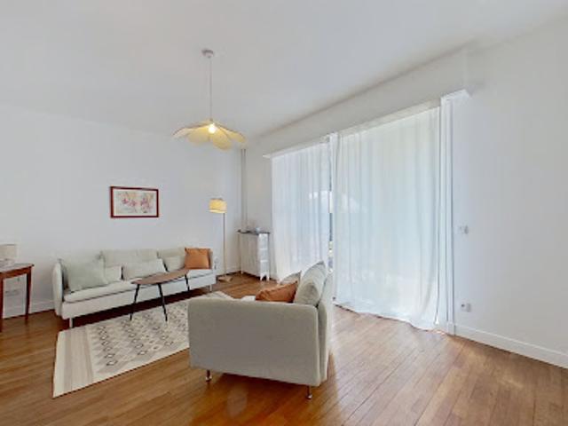 Location Maison 6 pièces 130 m2 Sceaux