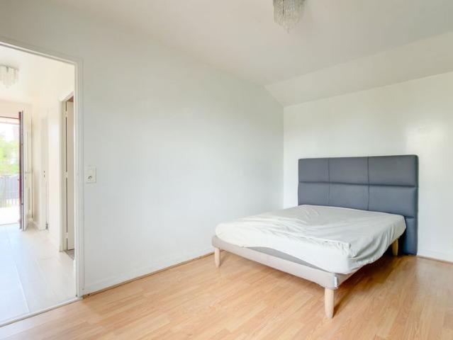 Location maison 6 pièces, 130.00m², Vigneux sur Seine