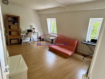 Location Maison 6 pièces 130m² VILLENEUVE SUR BELLOT 77510