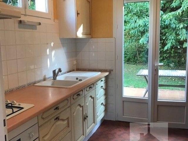 Location Maison 6 pièces 145m² CAHORS 46000