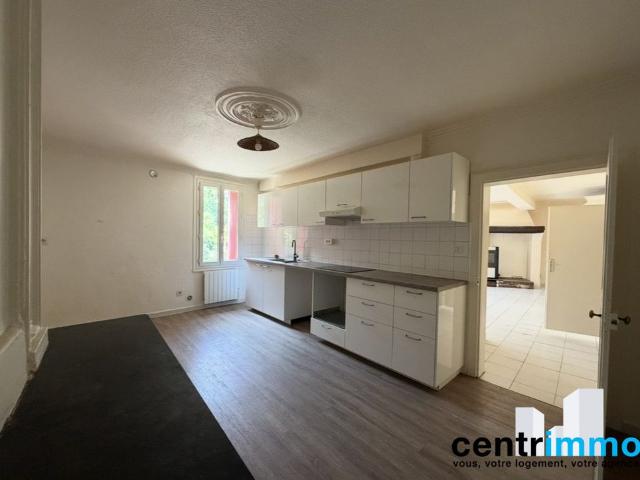 Location Maison 6 pièces 146m² COMBAILLAUX 34980