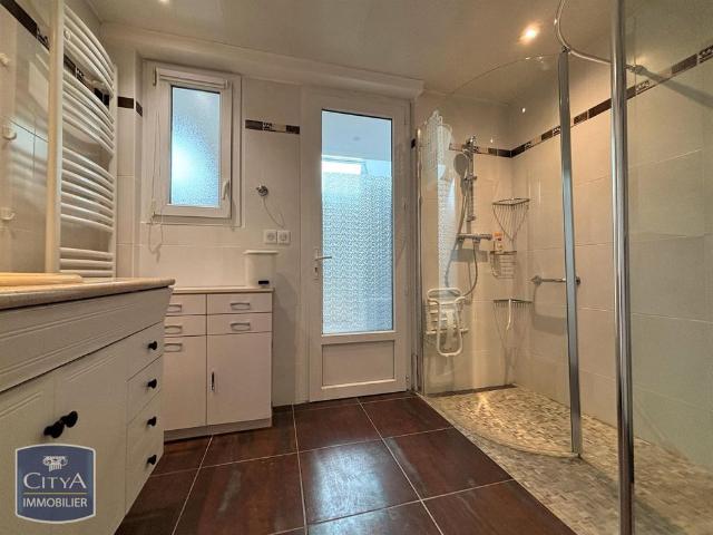 Location Maison 6 pièces 147m² ST NAZAIRE 44600