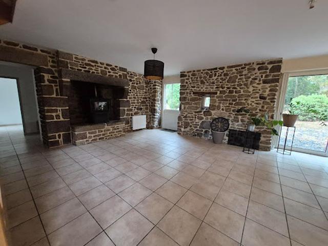 Location Maison 6 pièces 140 m2 Combourg