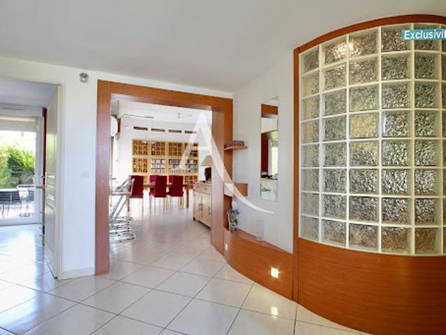 Location Maison 6 pièces 140 m2 Lattes