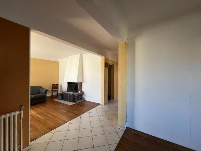 Location Maison 6 pièces 141m² BURES SUR YVETTE 91440