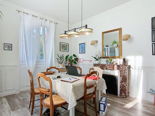 Location Maison 6 pièces 142m²