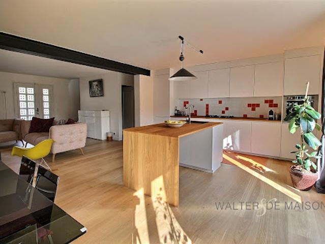 Location Maison 6 pièces 155 m2 Velizy villacoublay