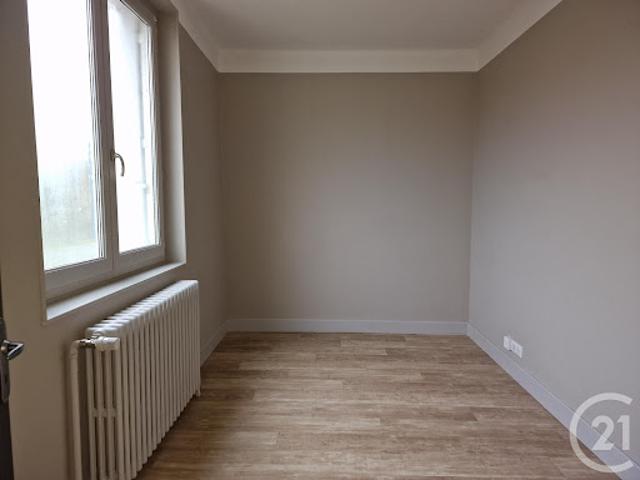 Location Maison 6 pièces 150.74 m2 Le Veurdre
