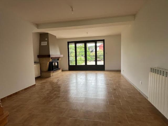 Location Maison 6 pièces 164.75 m2 Pomarez