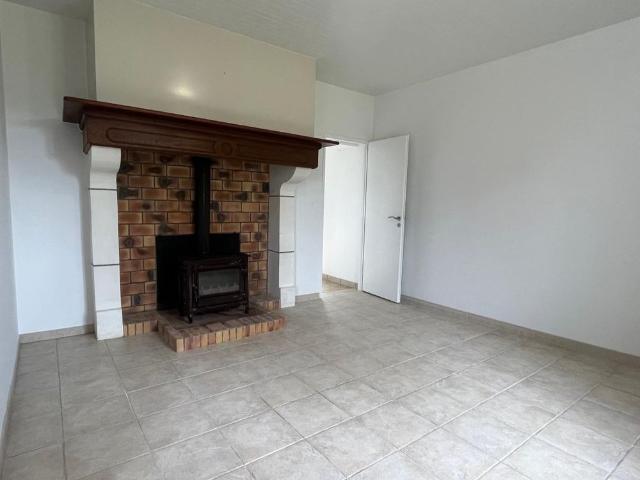Location Maison 6 pièces 164m² POMAREZ 40360