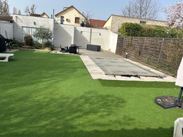 Location Maison 6 pièces 165 m2 Savigny sur Orge