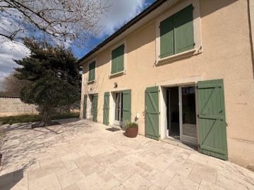 Location Maison 6 pièces 168 m2 Vourles
