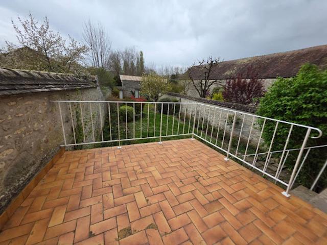 Location Maison 7 pièces 160 m2 Nemours