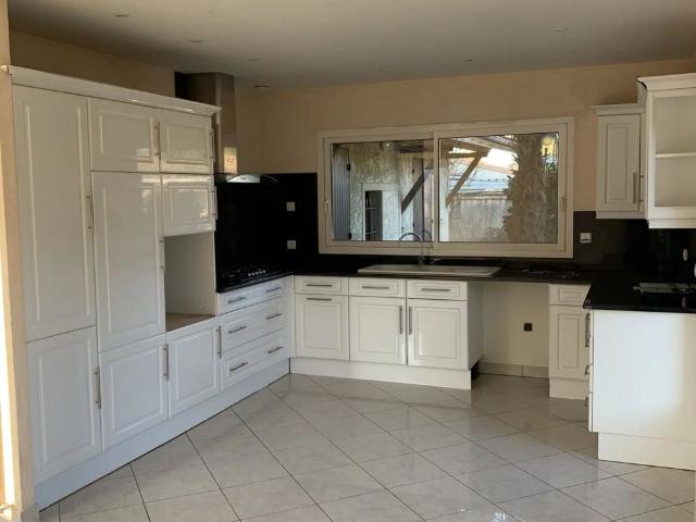 Location Maison 6 pièces 160 m2 à Martignas sur Jalle