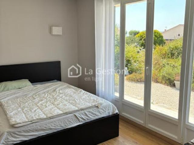 Location Maison 6 pièces 160 m2 Hyeres