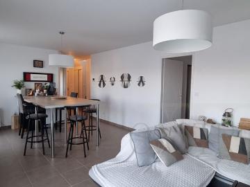 Location Maison 6 pièces 160m² SUSSARGUES 34160