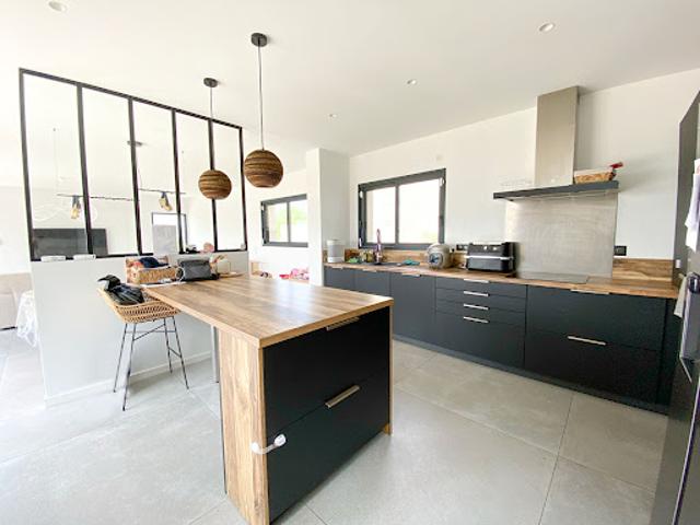 Location Maison 6 pièces 162.25 m2 Mezel