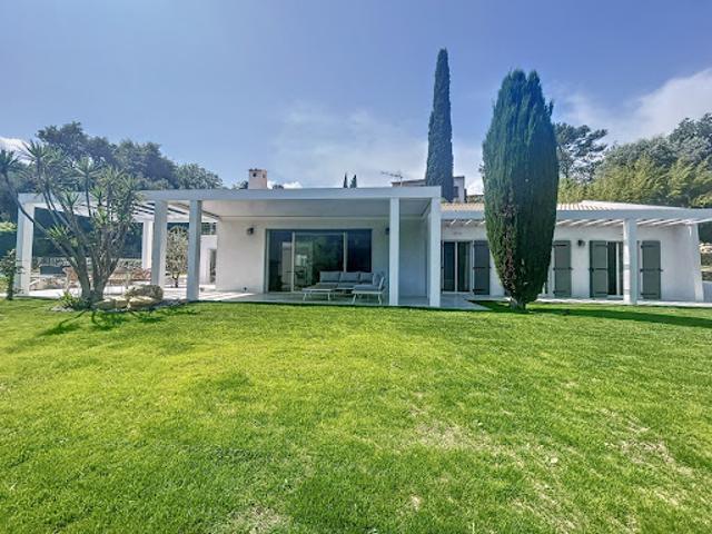Location Maison 6 pièces 162.85 m2 Le Rouret
