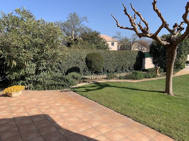 Location Maison 6 pièces 176 m2 Saint jean de vedas