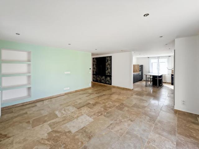 Location Maison 6 pièces 177 m2 Douzillac