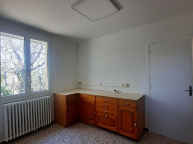 Location Maison 6 pièces 177.51 m2 Beaumont de Pertuis