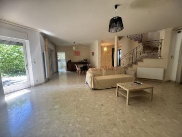 Location Maison 6 pièces 179 m2 Chennevieres sur marne